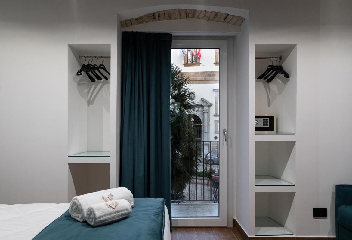 ambiente interno con vista sul comune di Sciacca